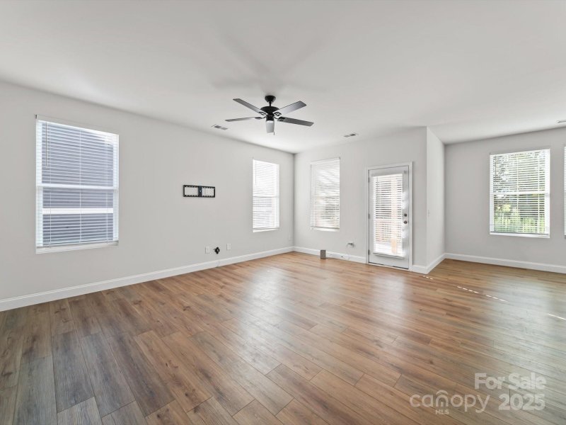 Property image 5 of 256 Hamrick Road in The Terraces, Cramerton, NC 28032