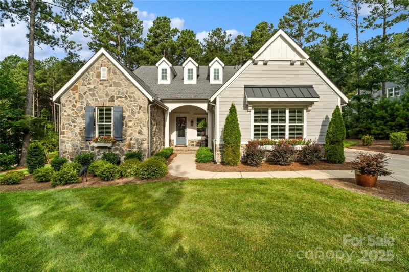 Property image 3 of 4112 Persimmon Road in Riverchase Estates, Lancaster, SC 29720