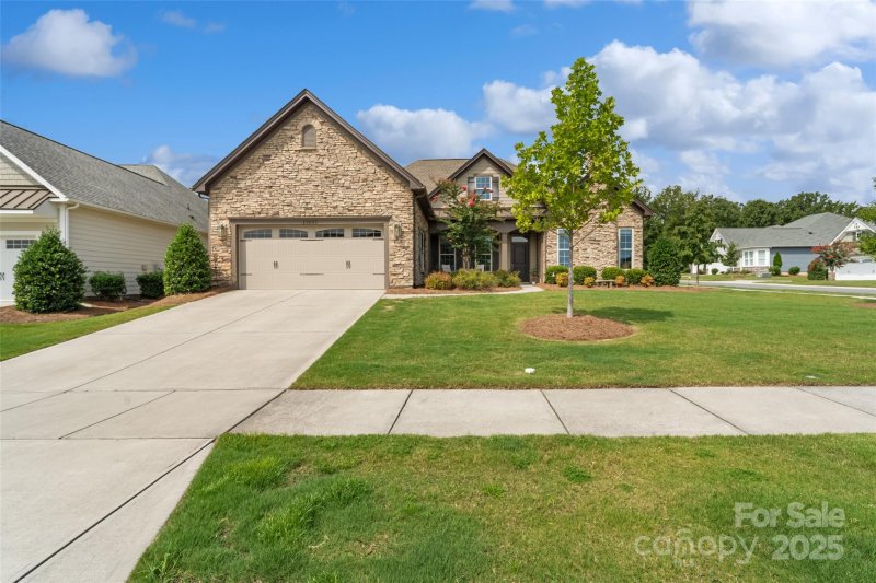 Property image 3 of 12002 Cove Court in Regency at Palisades, Charlotte, NC 28278