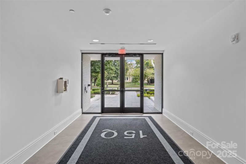 Property image 5 of 1500 Queens Road in Myers Park, Charlotte, NC 28207