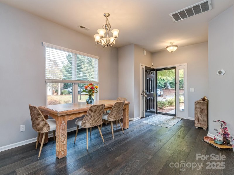 Property image 4 at 2302 Kensington Station Parkway, Charlotte, NC 28210