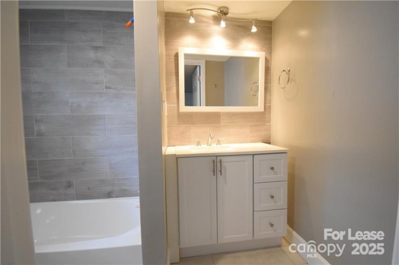 Property image 3 at 1077 Henderson Street, Rock Hill, SC 29730
