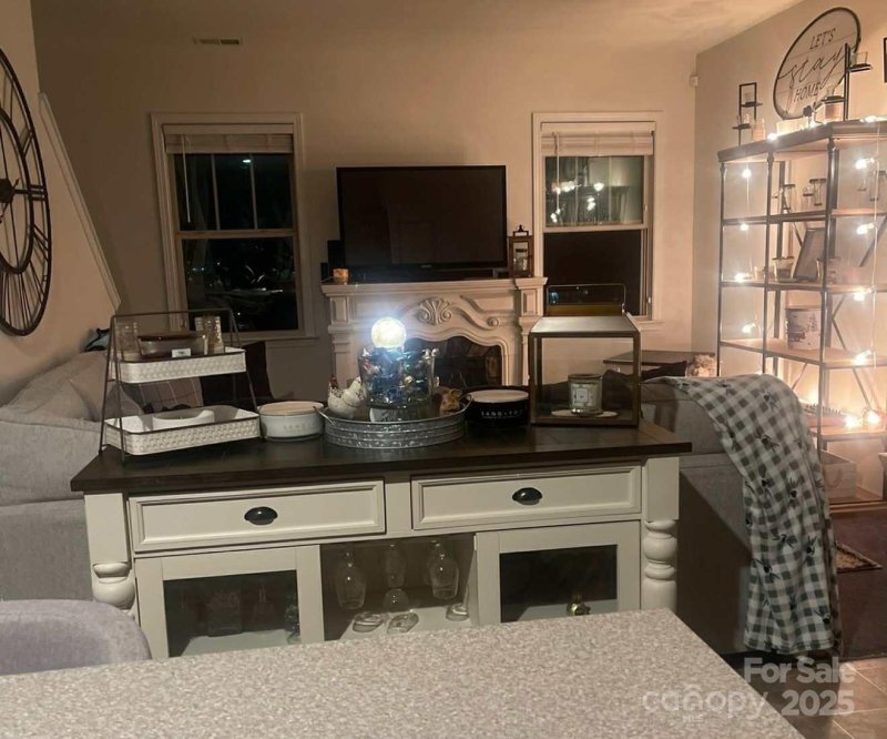 Property image 3 of 771 Cardwell Lane in Sycamore Cottages, Fletcher, NC 28732