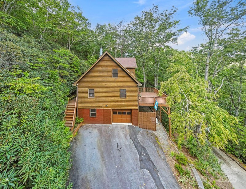 Property image 2 of 169 Hilltop Road in Spring Hill, Black Mountain, NC 28711