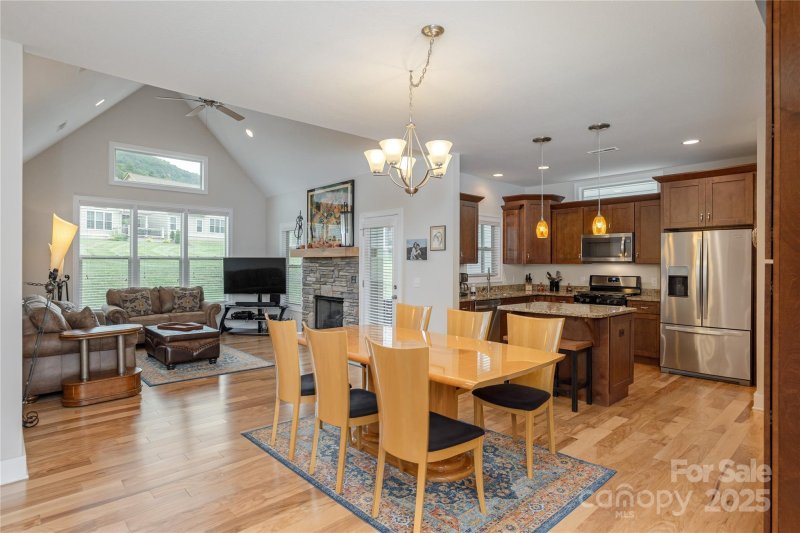 Property image 5 of 205 Windstone Drive in Village at Windstone, Fletcher, NC 28732