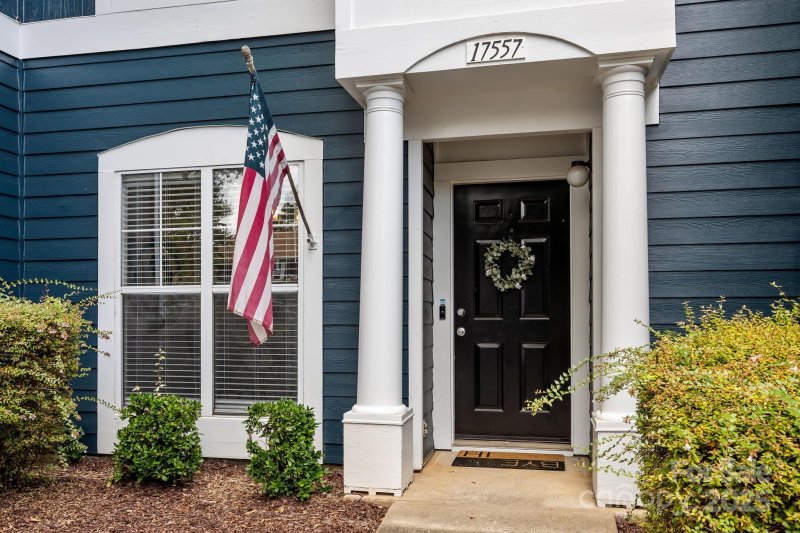 Property image 2 at 17557 Tuscany Lane, Cornelius, NC 28031