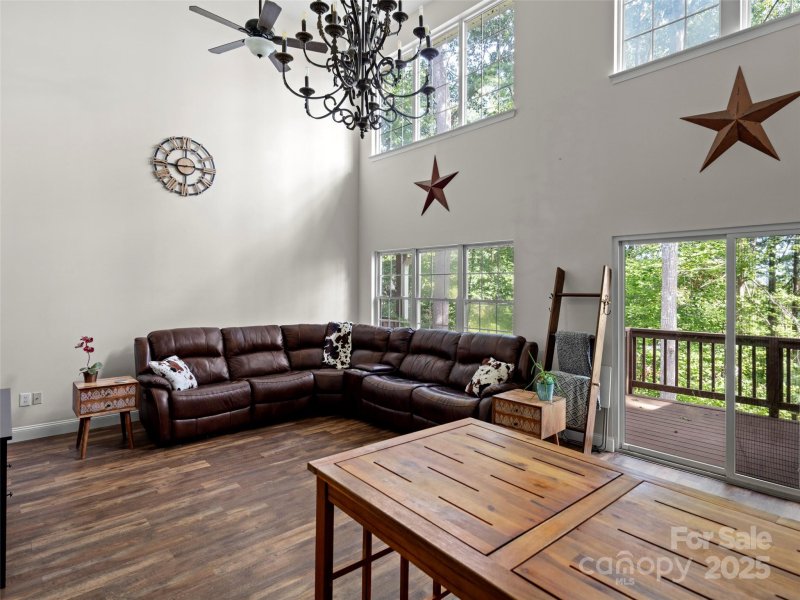 Property image 5 of 105 Farm Lane in Glens Of Aberdeen, Mills River, NC 28759