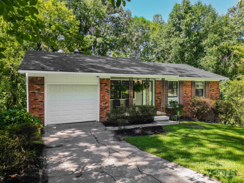 13 Botany View Court