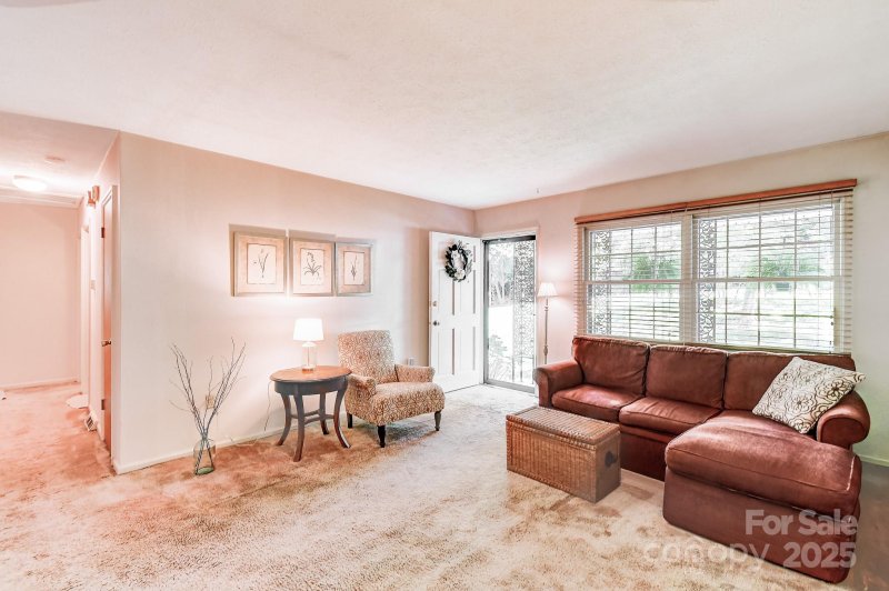 Property image 4 of 13 Botany View Court in Botany Woods, Asheville, NC 28805