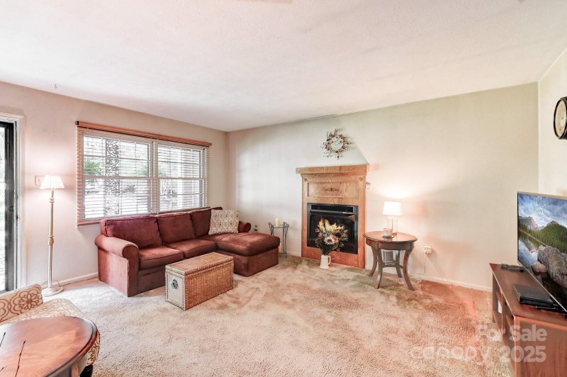 Property image 5 of 13 Botany View Court in Botany Woods, Asheville, NC 28805