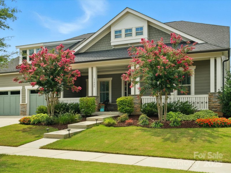 Property image 2 of 11926 Tree Sparrow Road in Chapel Cove, Charlotte, NC 28278