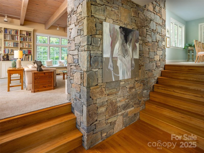 Property image 4 of 52 Robinhood Road in Sherwood Heights, Asheville, NC 28804