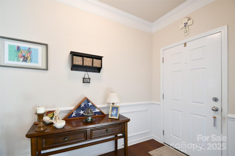 Property image 4 of 122 Karlstad Lane in Curtis Pond, Mooresville, NC 28115