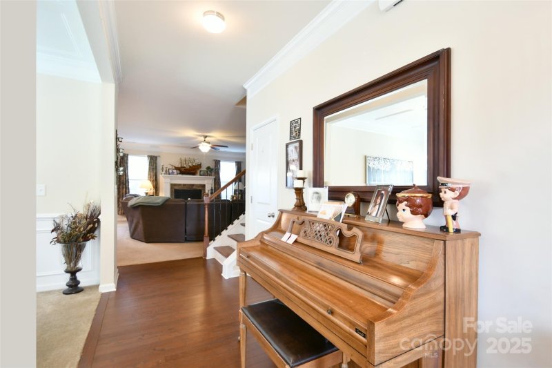 Property image 5 of 122 Karlstad Lane in Curtis Pond, Mooresville, NC 28115