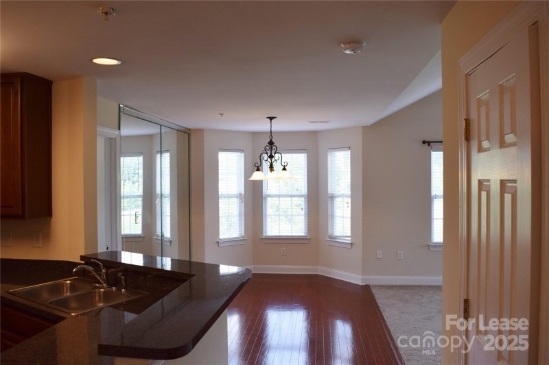 Property image 5 of 6319 Park Creek Drive in Walnut Creek, Charlotte, NC 28262