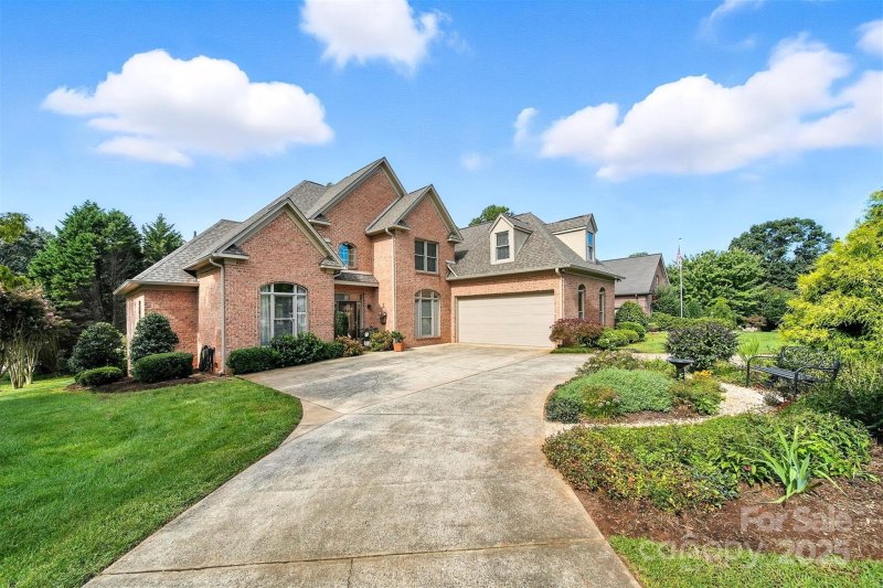 Property image 2 of 510 7th Street in Lecho Park, Conover, NC 28613