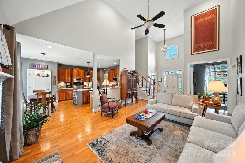 Property image 5 of 510 7th Street in Lecho Park, Conover, NC 28613