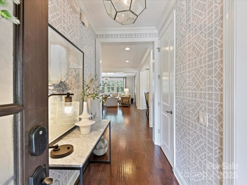 Property image 5 of 17412 Pennington Drive in Robbins Park, Cornelius, NC 28031