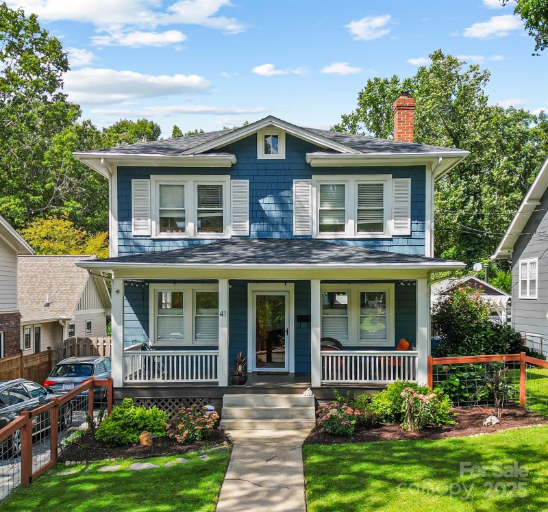 Property image 2 at 41 Tacoma Street, Asheville, NC 28801