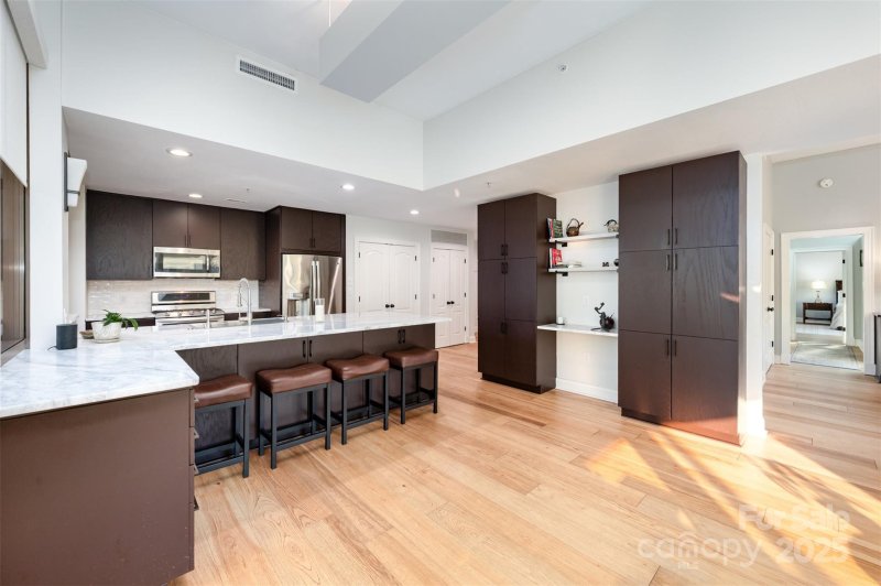 Property image 3 at 315 Arlington Avenue, Charlotte, NC 28203