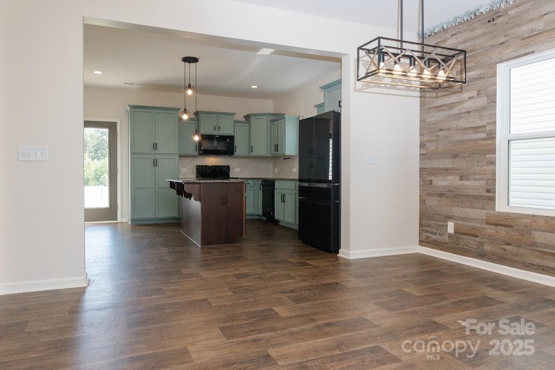 Property image 2 of 144 Fairfield Drive in Sutters Mill, Troutman, NC 28166