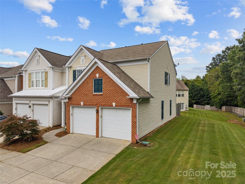 Property image 2 at 12419 Crowley Court, Charlotte, NC 28277