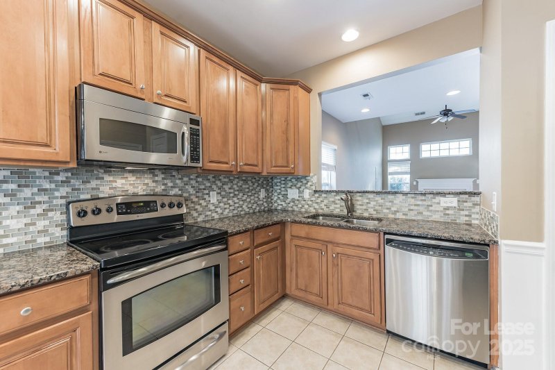 Property image 2 at 165 N Arcadian Way, Mooresville, NC 28117