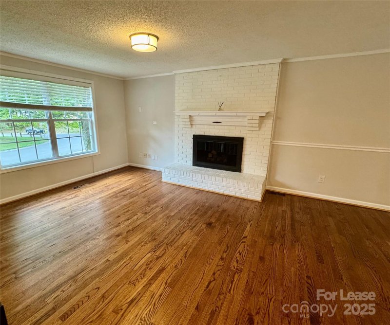 Property image 4 at 707 Regency Drive, Charlotte, NC 28211