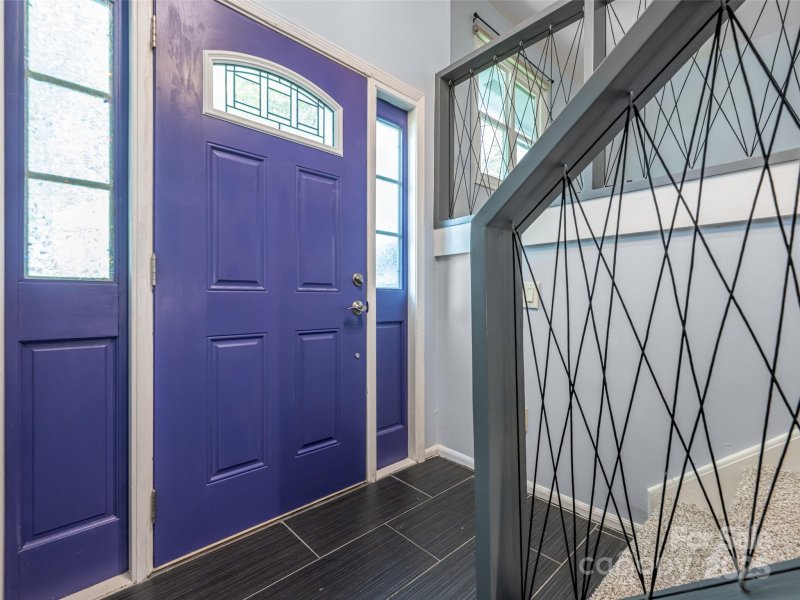 Property image 5 of 39 Golden Oaks Lane in Wildwood, Fletcher, NC 28732