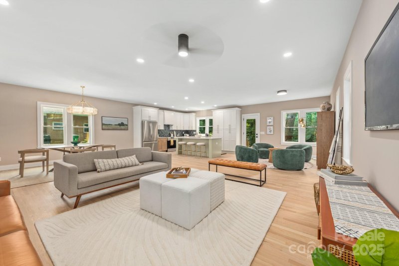 Property image 4 at 1921 St John Street, Charlotte, NC 28216