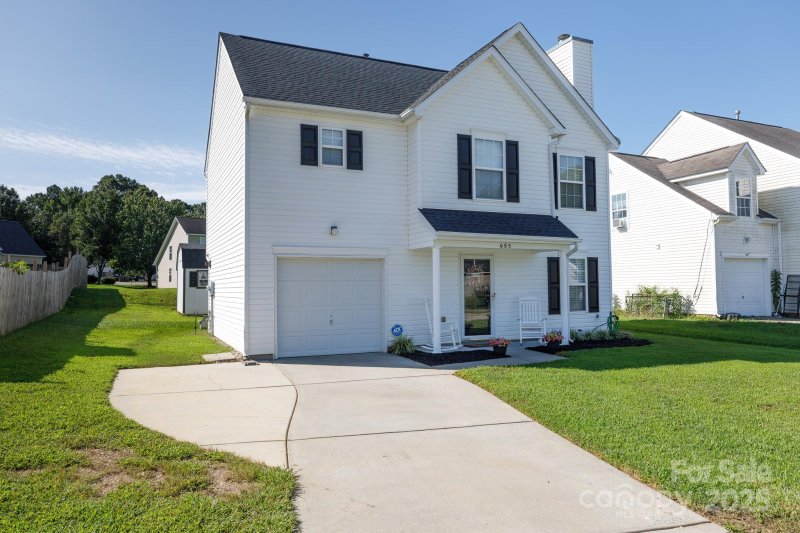 685 Favorwood Drive