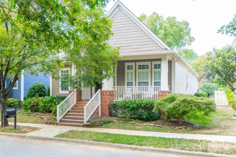 Property image 4 at 17205 Cranwood Avenue, Huntersville, NC 28078