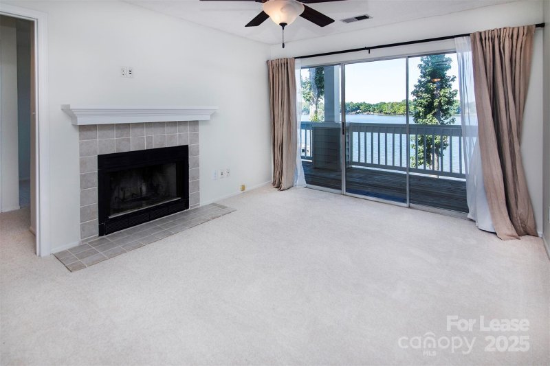 Property image 2 at 947 Southwest Drive, Davidson, NC 28036