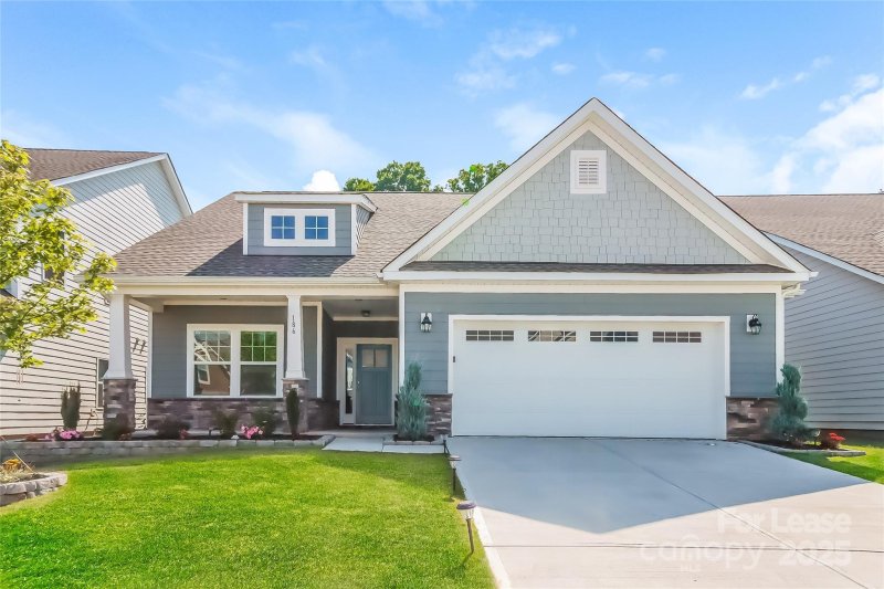 Property image 2 at 186 Canada Drive, Statesville, NC 28677