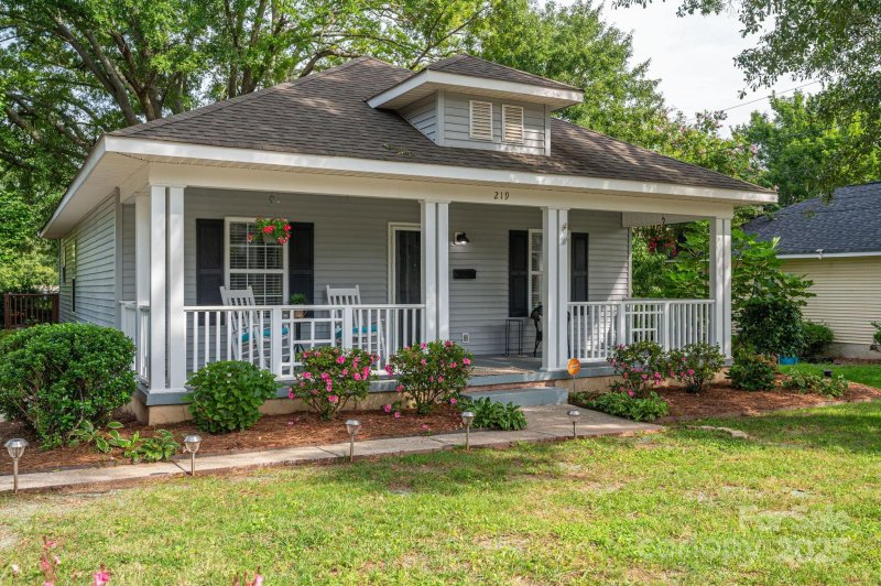 Property image 4 at 219 6th Street, Belmont, NC 28012