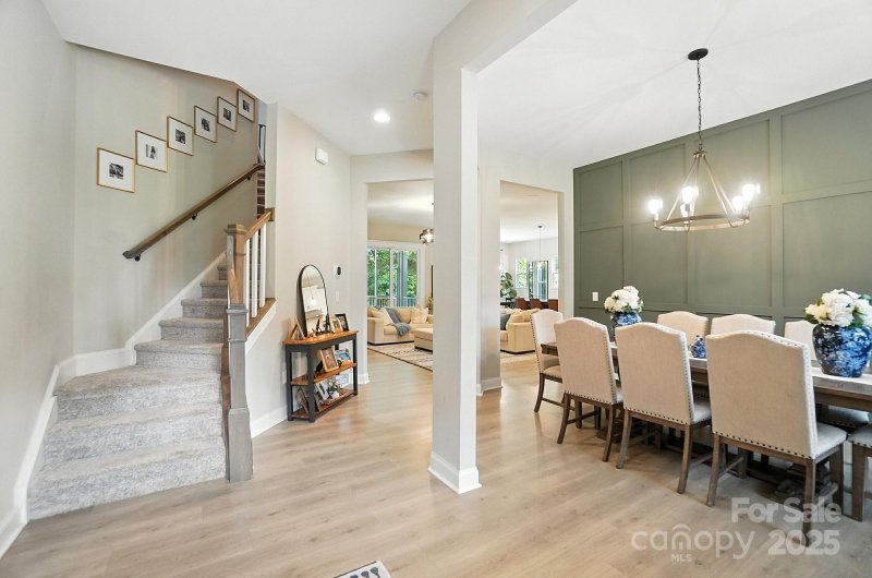 Property image 3 of 105 Lake Mist Drive in Lake Mist, Belmont, NC 28012