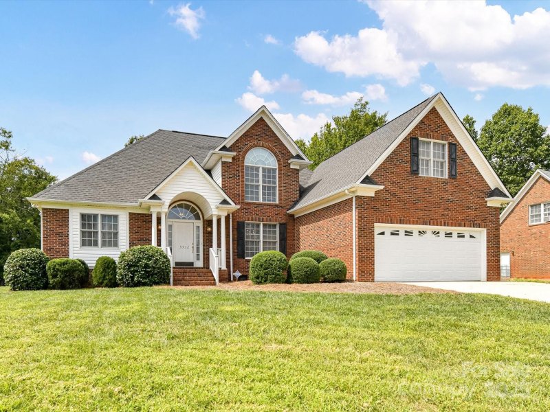 Property image 2 at 5532 Weavers Row, Gastonia, NC 28056