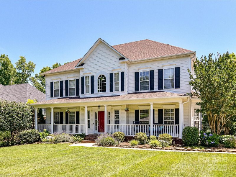 Property image 2 of 7628 Windsor Forest Place in Windsor Forest, Harrisburg, NC 28075