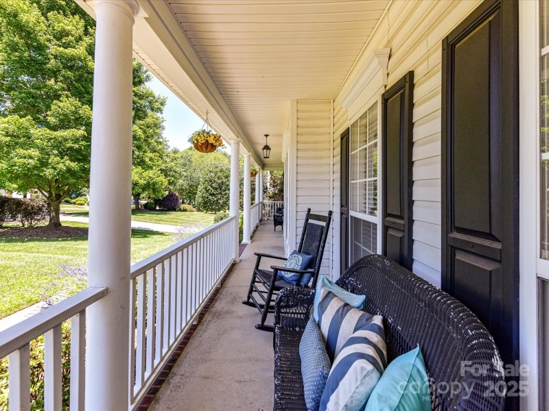 Property image 4 of 7628 Windsor Forest Place in Windsor Forest, Harrisburg, NC 28075