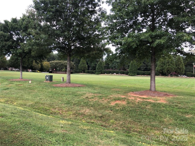 Property image 5 of 5815 Long Stirrup Lane in Cheval, Mint Hill, NC 28227