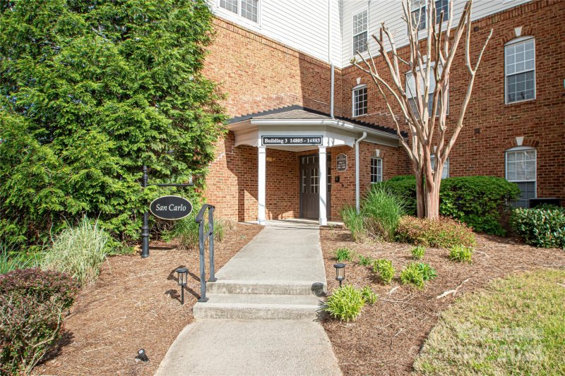 14849 Santa Lucia Drive