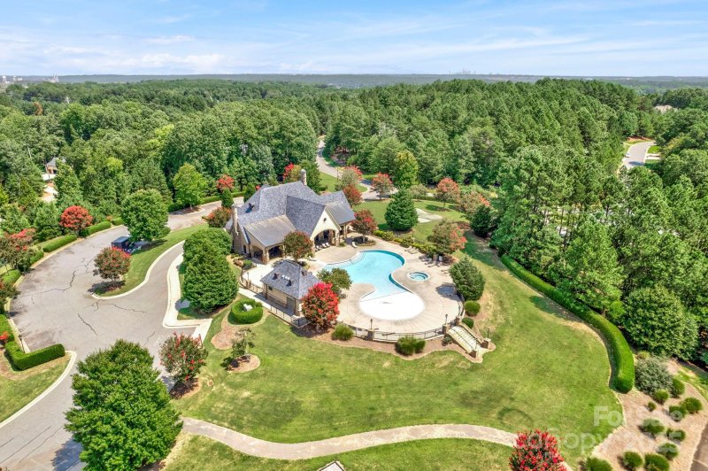 Property image 5 of 1505 Reflection Pointe Boulevard in Reflection Pointe, Belmont, NC 28012