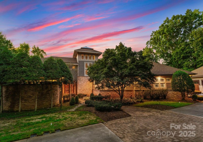 Property image 2 at 10310 Wildlife Road, Charlotte, NC 28278