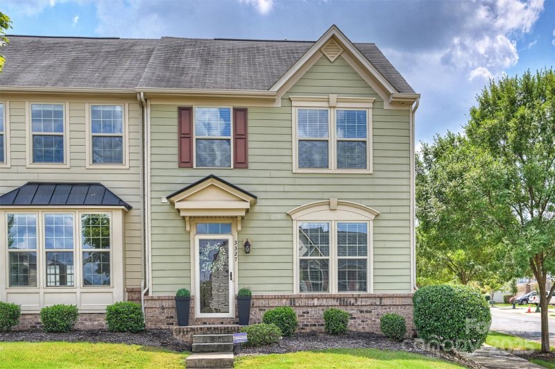 3327 Major Samuals Way