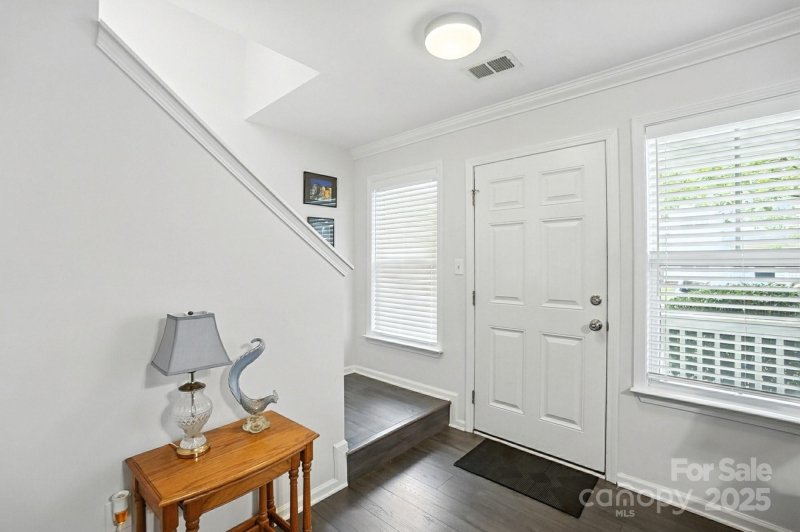 Property image 4 at 6523 Point Comfort Lane, Charlotte, NC 28226