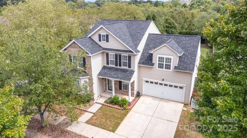 Property image 2 at 13812 Holly Stream Drive, Huntersville, NC 28078