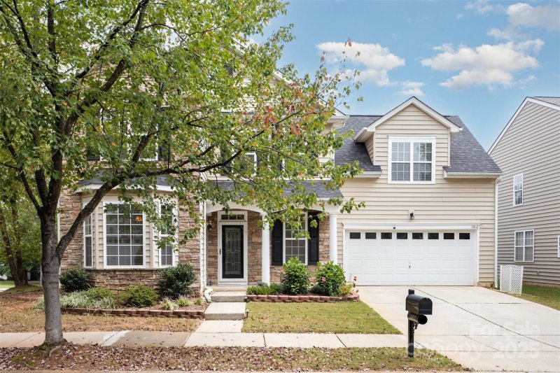 Property image 5 at 13812 Holly Stream Drive, Huntersville, NC 28078