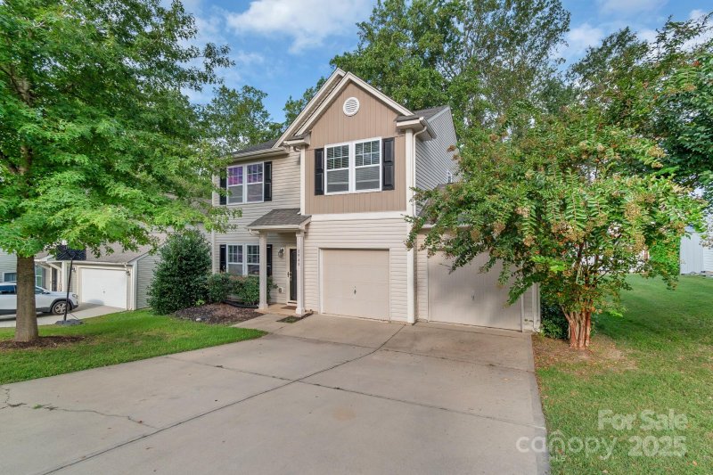 Property image 5 of 3948 Shasta Circle in Clover Meadows, Clover, SC 29710