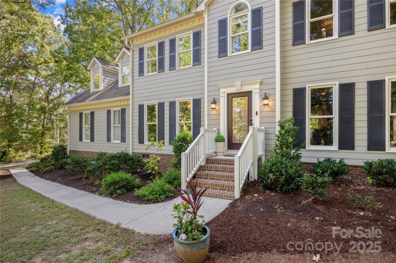 Property image 2 of 1419 Old Tara Lane in Tara Plantation, Fort Mill, SC 29708