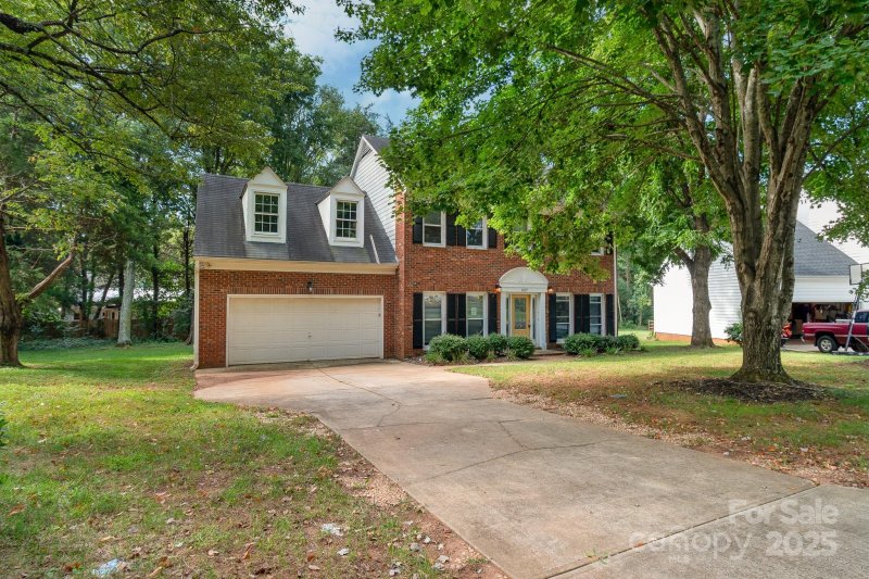 637 Tysons Forest Drive